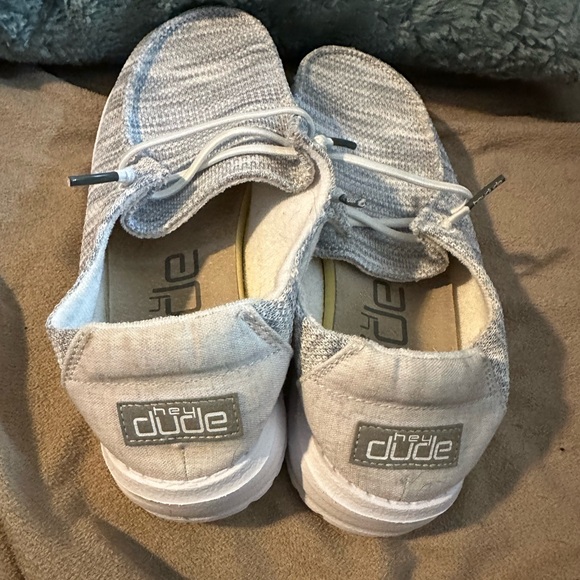 Women’s Hey Dude shoes - Picture 4 of 4